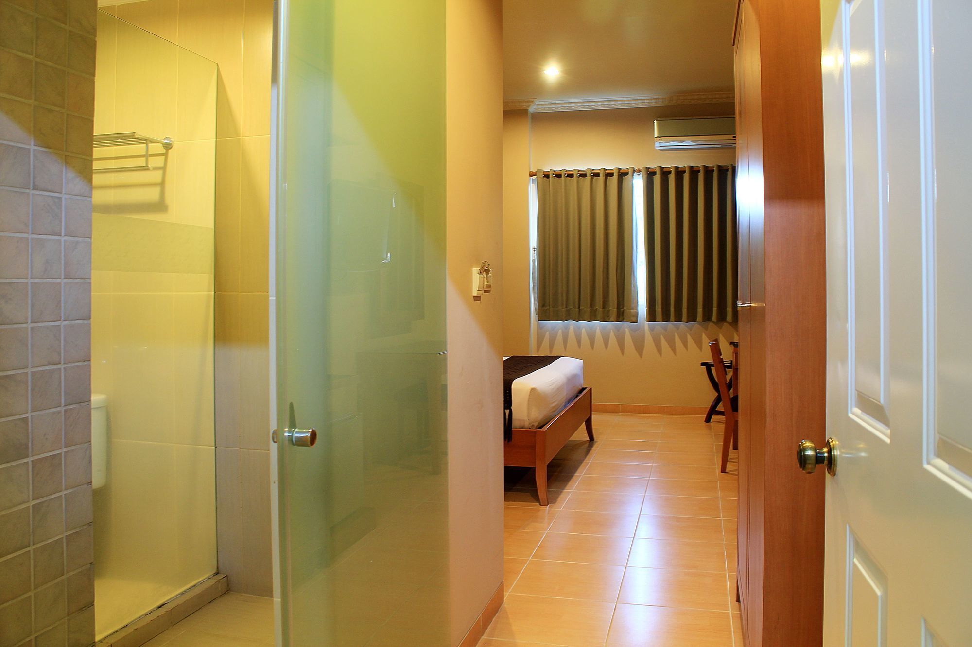 Zen Rooms Bukit Tunggul Бандунг Экстерьер фото