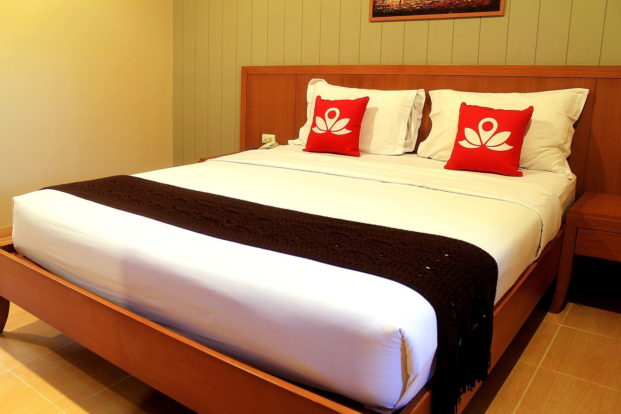 Zen Rooms Bukit Tunggul Бандунг Экстерьер фото
